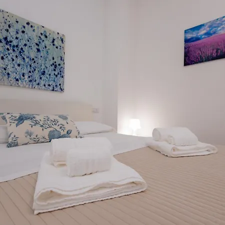 Apartment A Casa Di Amici *