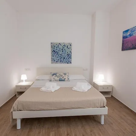 A Casa Di Amici דירה